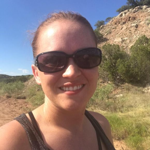 Meet your Posher, Jolie - Picture 1 of 1